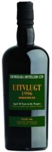 Uitvlugt 1996 velier rum review by the fat rum pirate