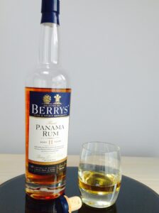 Berrys Panama Rum Aged 11 Years review by the fat rum pirat