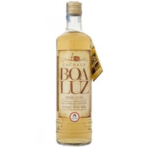 Cachaca Boa Luz Serie Ouro Rum Review by the fat rum pirate