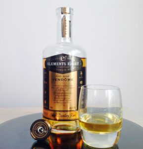 Elements Eight Vendome Gold Rum Review by the fat rum pirate