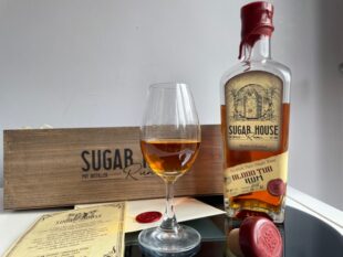 Sugar House Blood Tub Rum Vintage 2018 rum review by the fat rum pirate