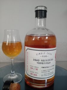 Dead Reckoning Venezuela 11.5 Years rum review by the fat rum pirate