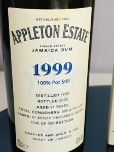 Appleton Estate 1999 Hearts Collection