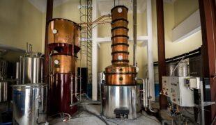 Sampan Rhum Vietnam rum review by the fat rum pirate