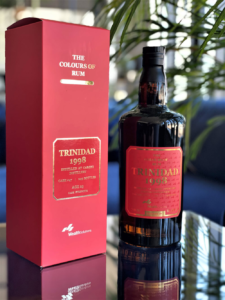 The Colours of Rum Trinidad 1998 rum review by the fat rum pirate