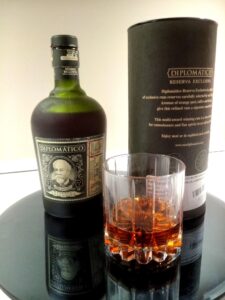 Diplomatico Reserva Exclusiva rum review by the fat rum pirate