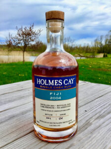 Holmes Cay Single Cask Rum Fiji 2004